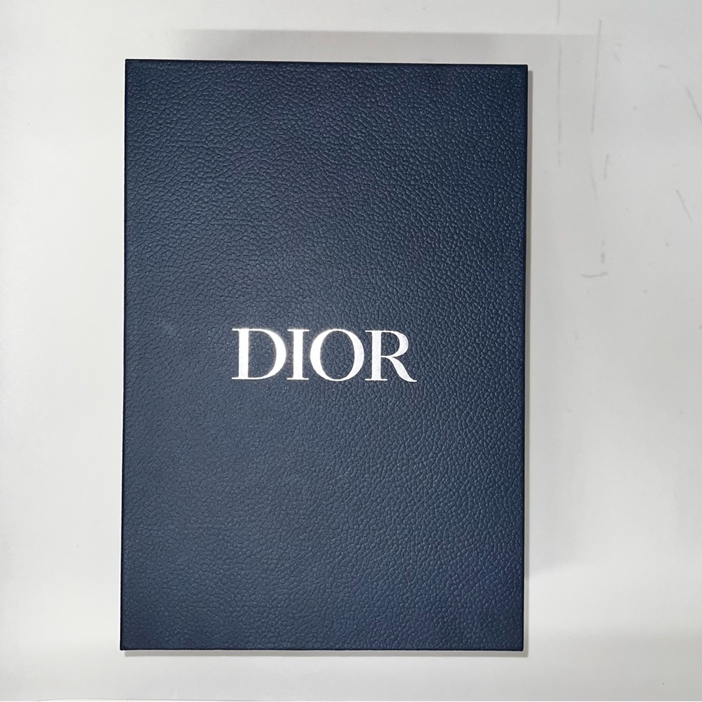 Brand New Dior B27 size 43